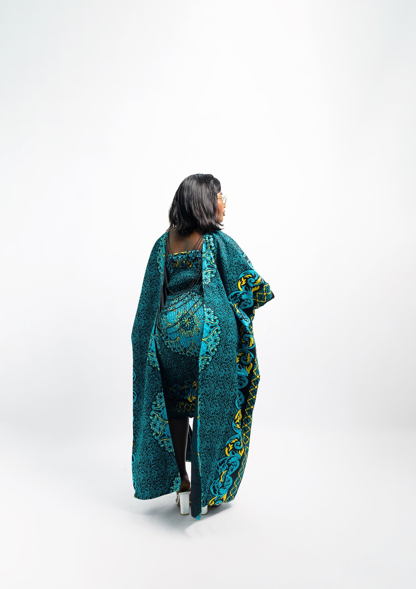 Robe Ama