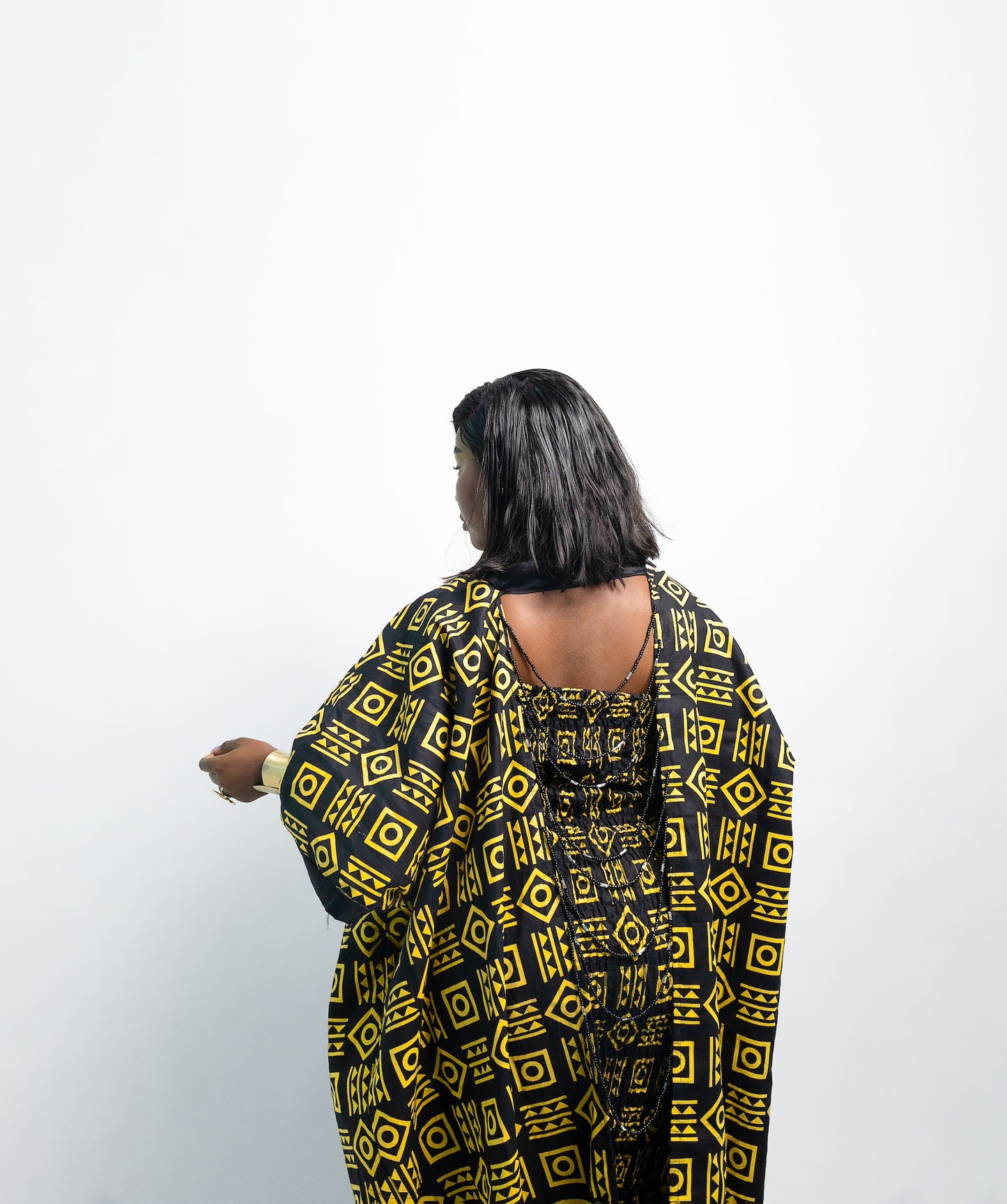 Robe Ama