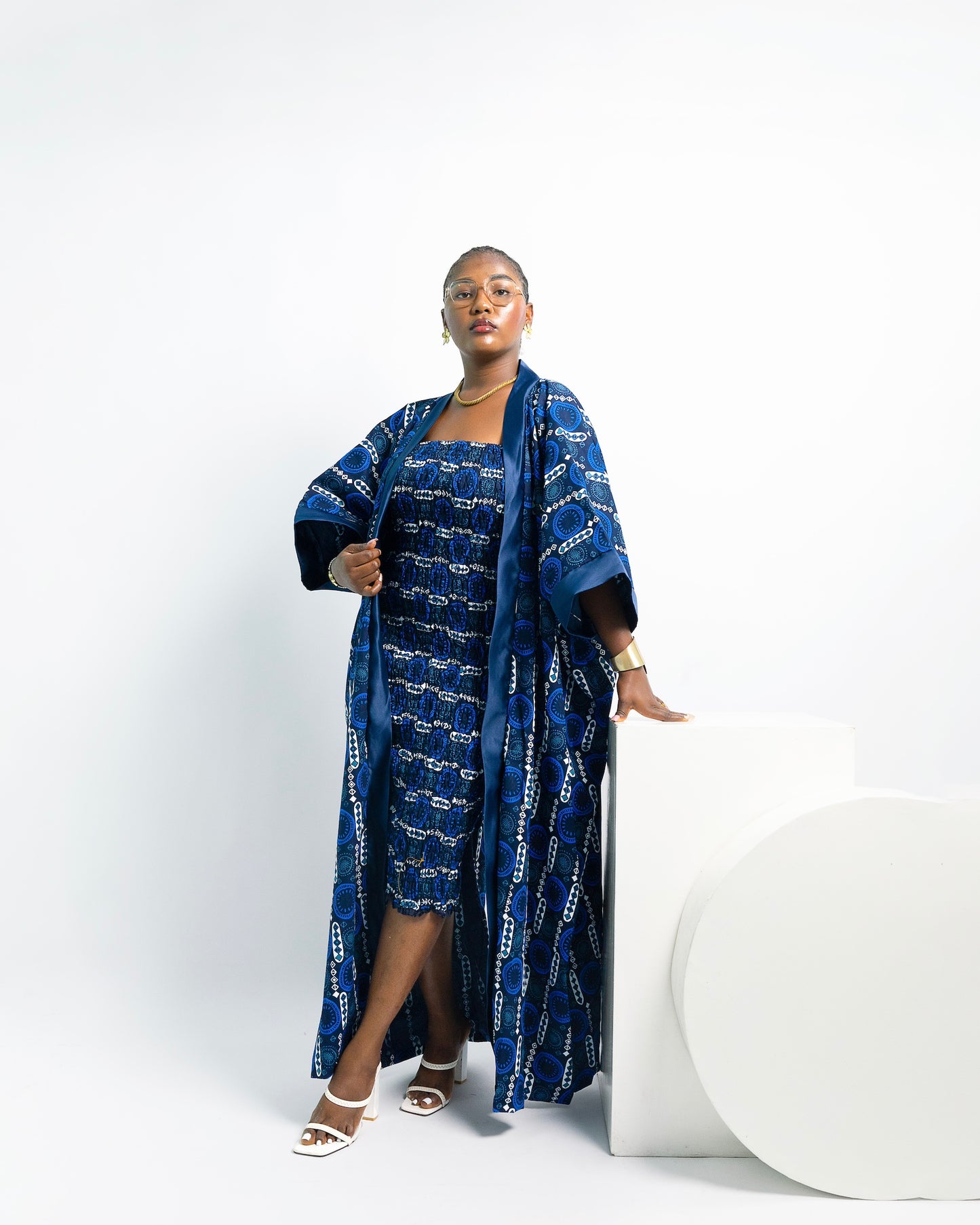 Robe Ama